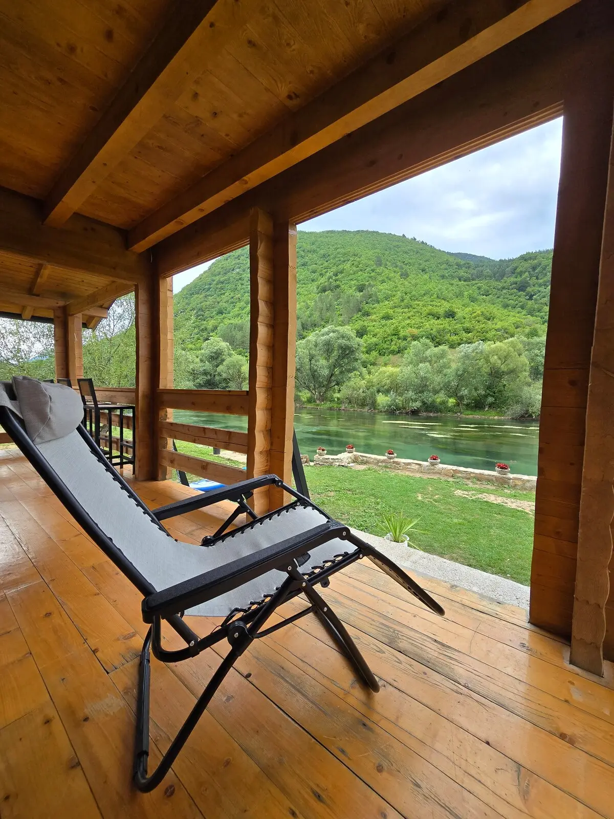 River Cabin "Ana"