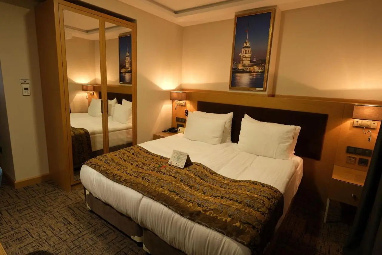 Hotel Boursier 2 & Spa