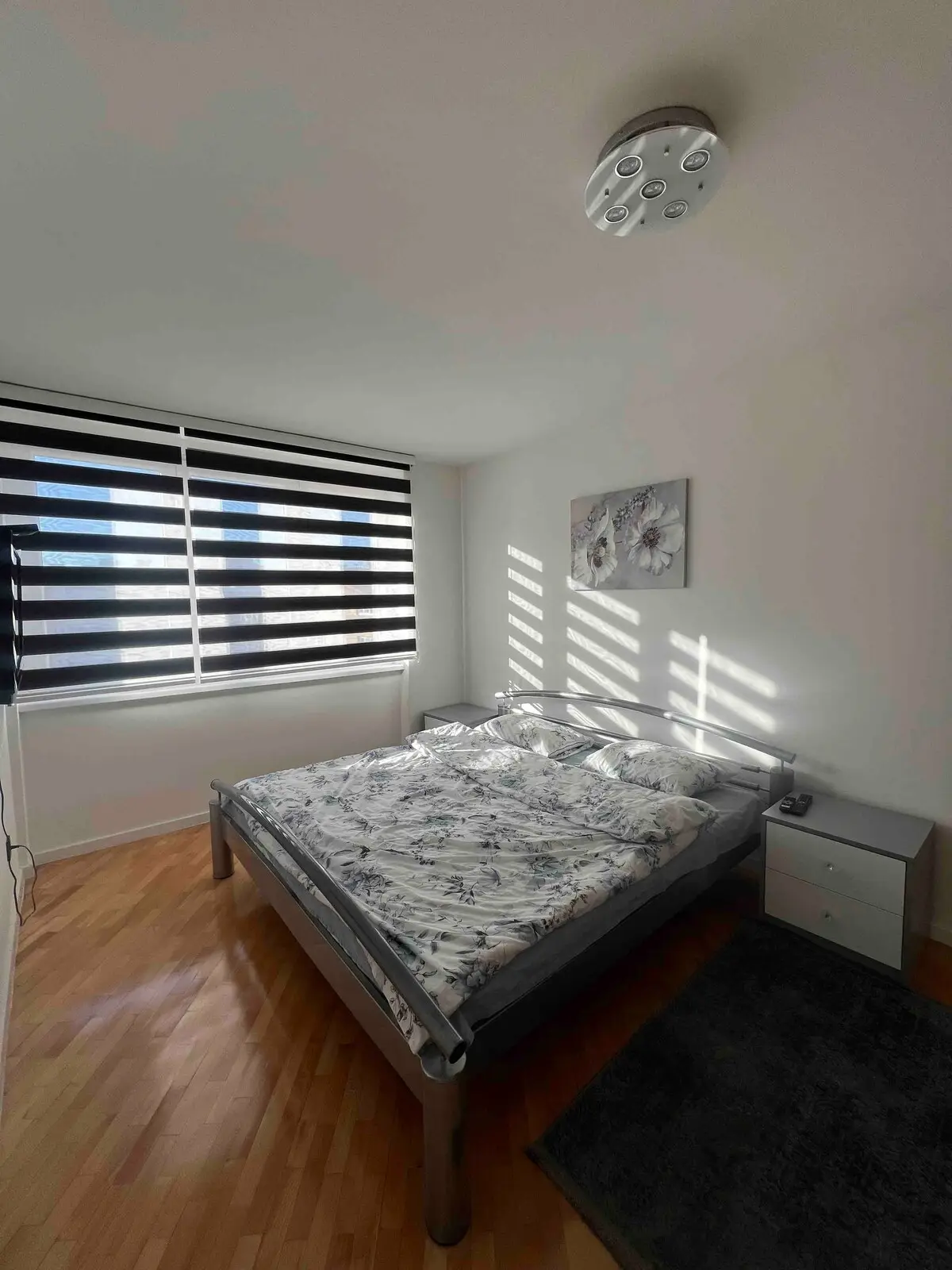 Luxury fresh renovated apartment