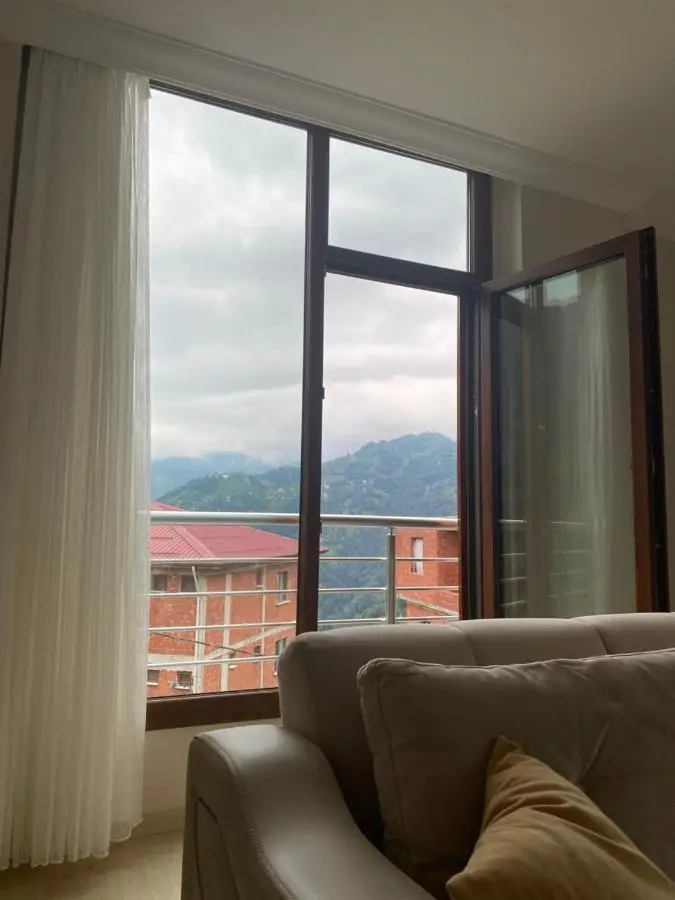 Komilo Homes - Functional Modern Suite