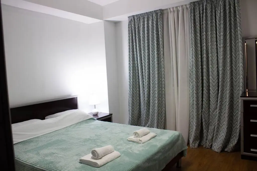 Bluebird, 2 bedroom stylish apartment in Batumi