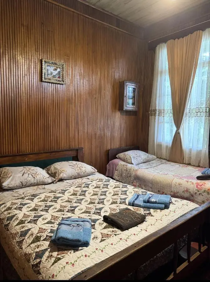 Martvili Guest House OASIS