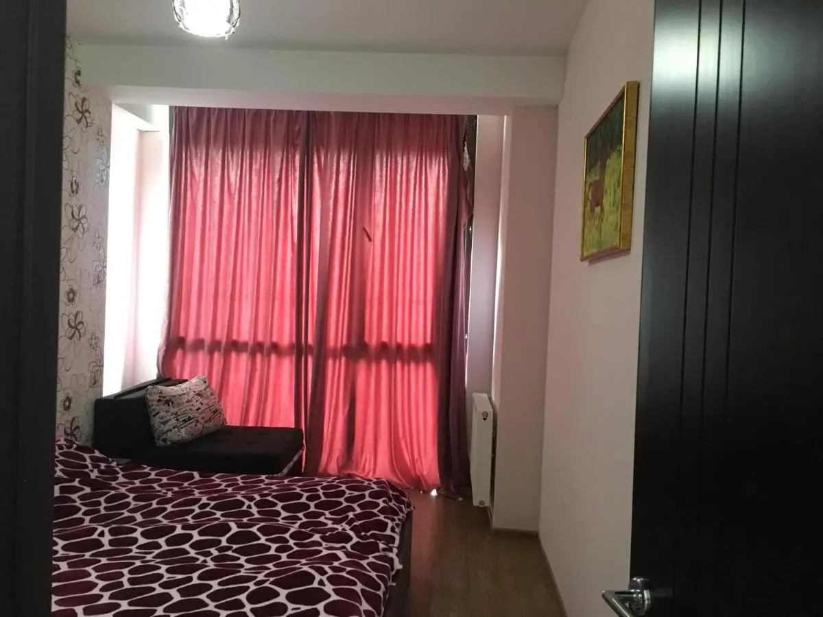 Apart 516 Bobline