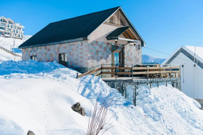 Gudauri private cottage