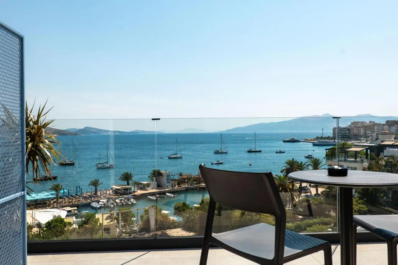 Victoria Boutique Hotel