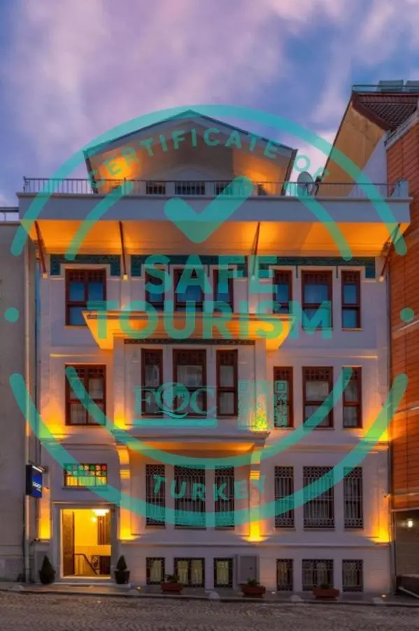 Blue Gilroy Hotel