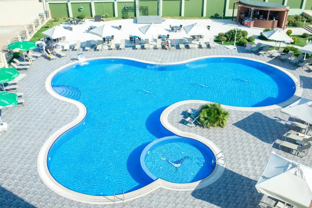 Khazar Inji Hotel