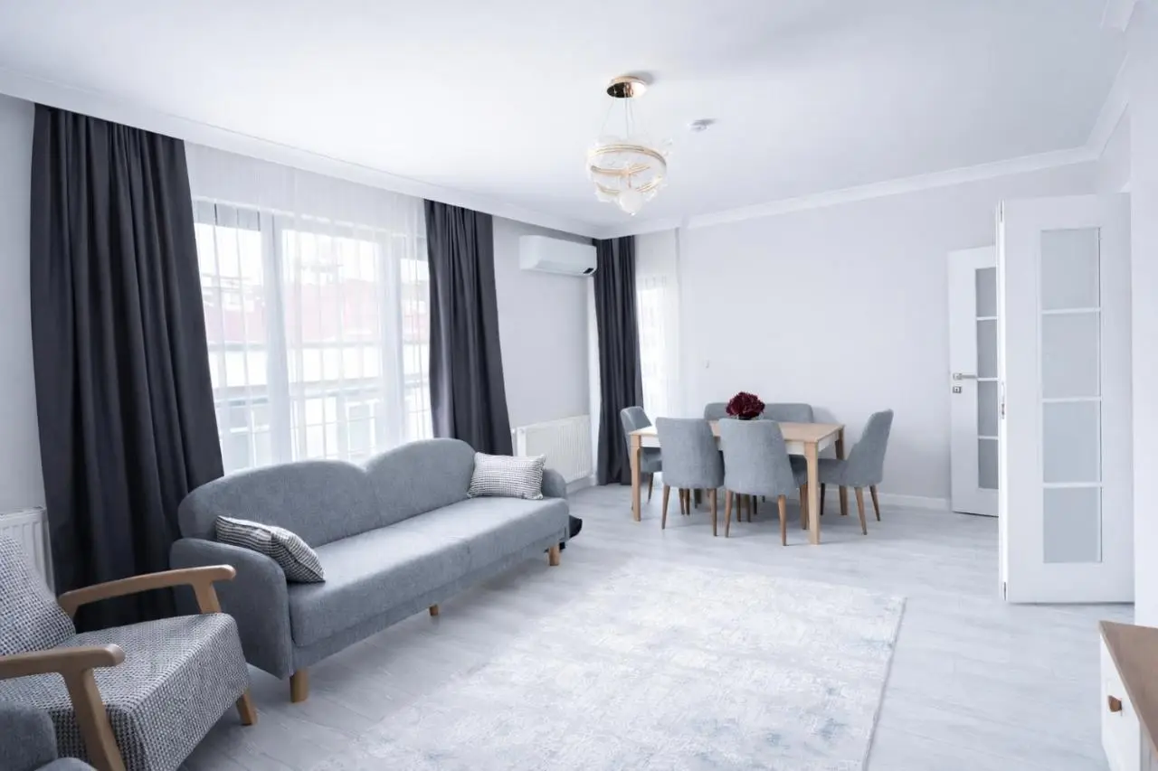 SRL Residence