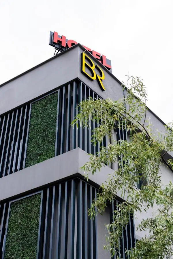 BRANDROOM HOTEL