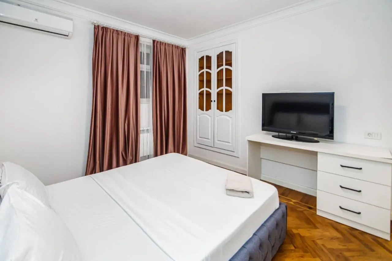 Nizami Street New Apartment Mojo