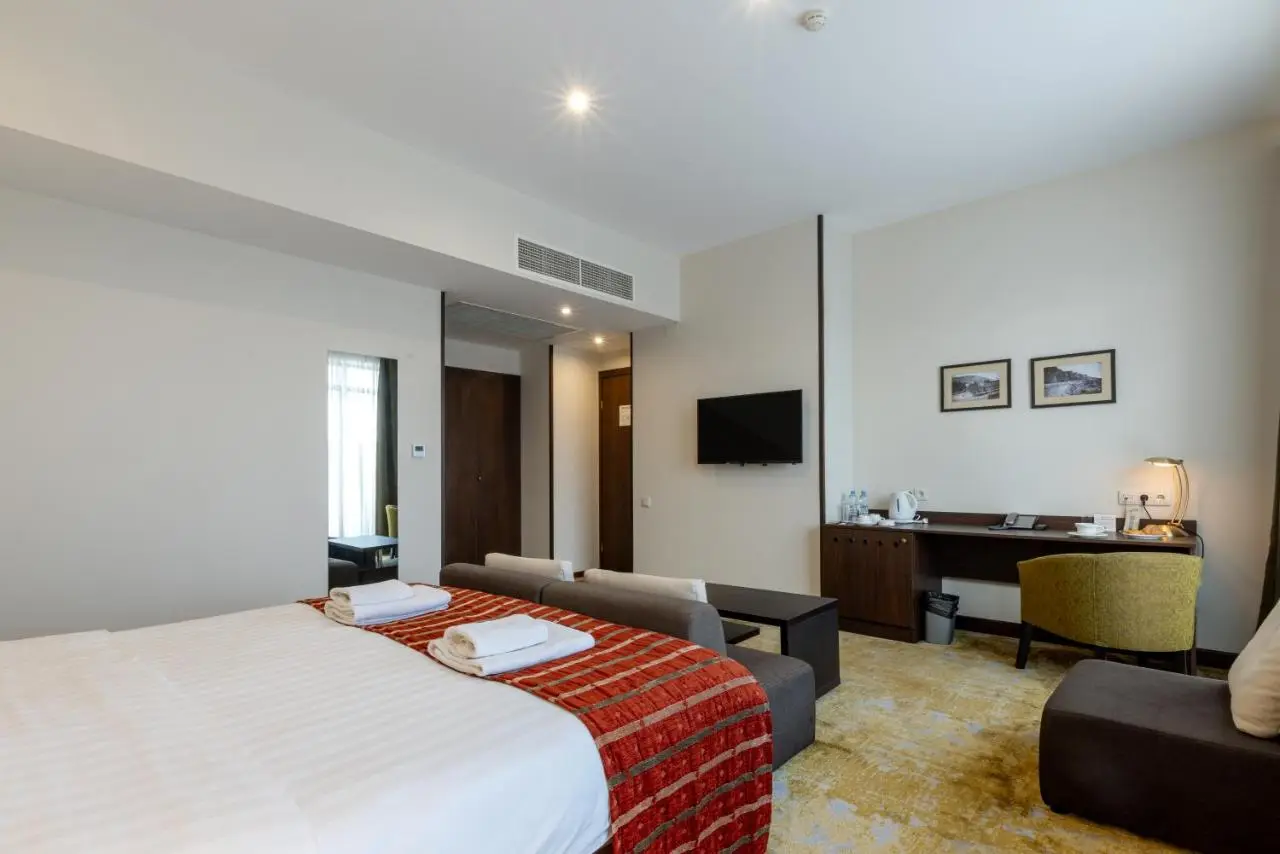 Citrus Hotel