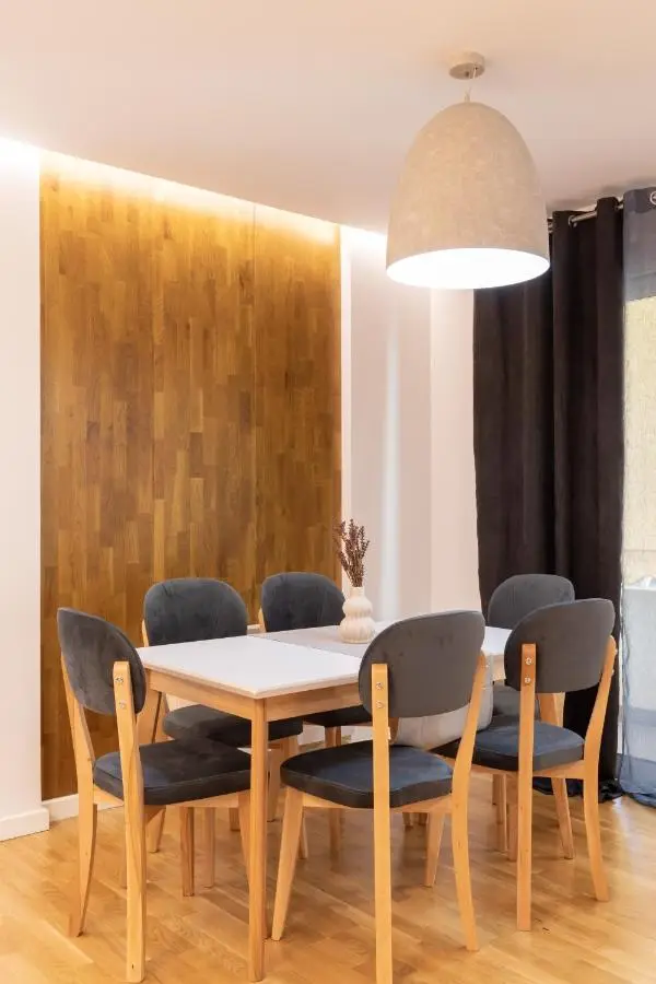 Exclusive 2 Bedrooms Apartment