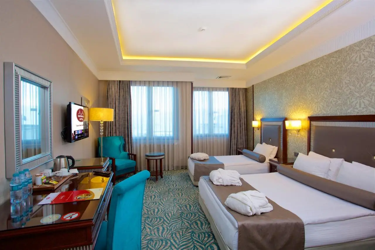 Emporium Hotel
