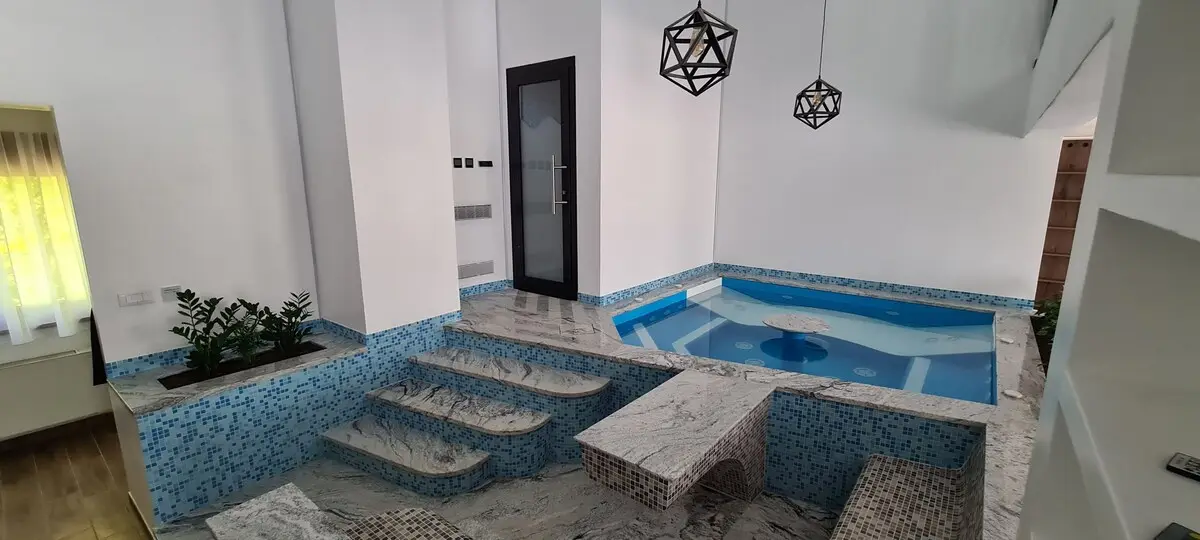 Luxury apartment with sauna and pool