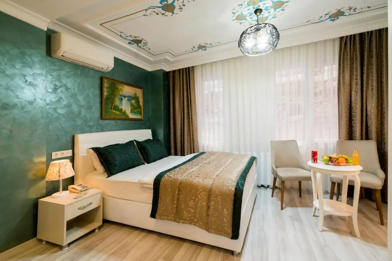 ATAM HOTEL
