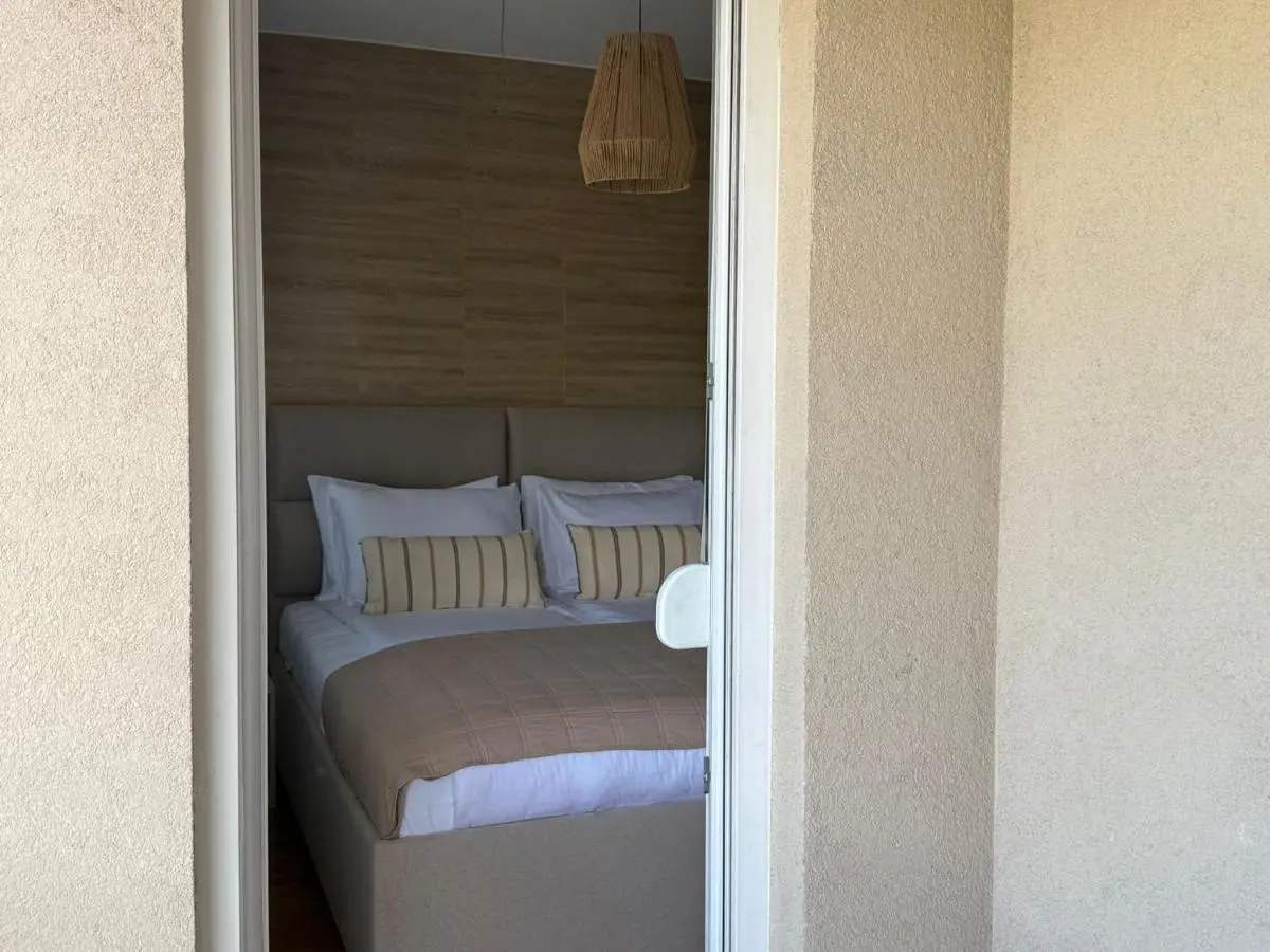 Merak - Two bedroom apartment- Free parking