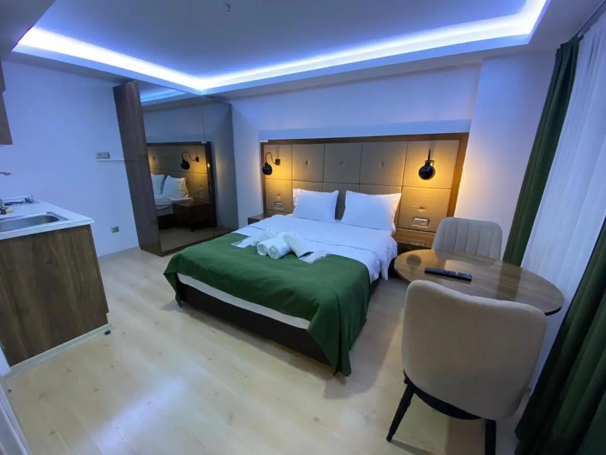 Elegance Suites