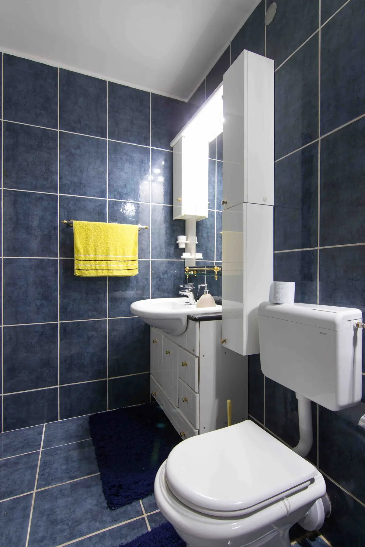 Sarajevo, Center, spacious 3 bedrooms apartment.