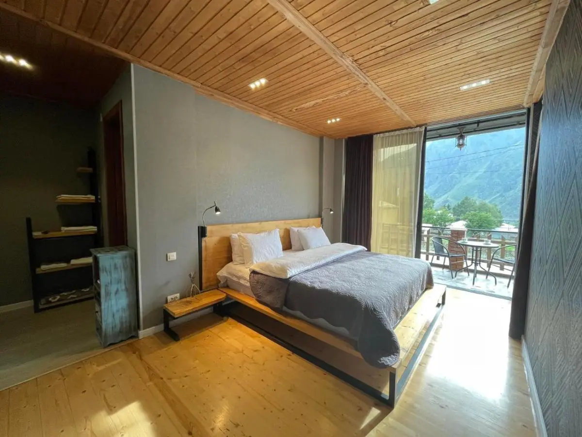 Vache Hotel