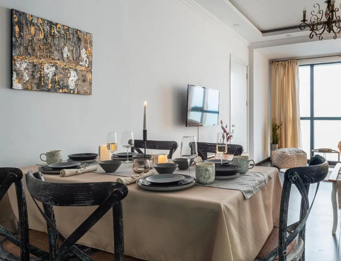 Sea Nirvana - Romantic Apartment with Sea View in Porta Batumi Tower