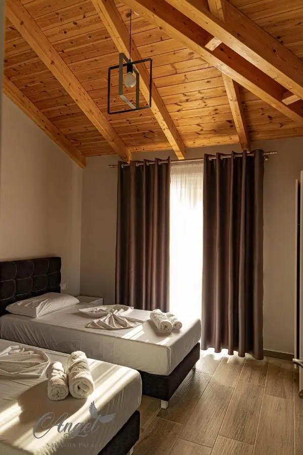 Angel Saranda Palace