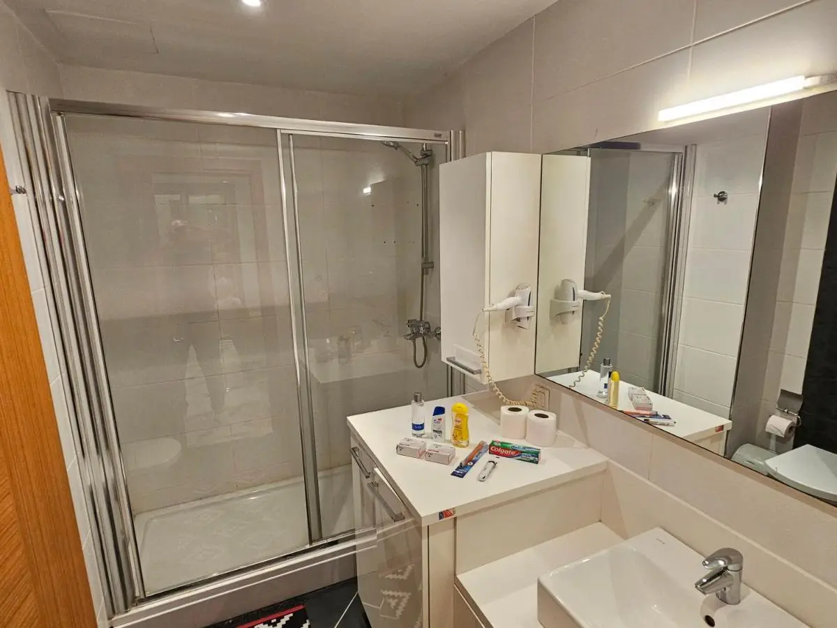 PERFECT RESİDENCE TAKSİM, 2 BEDROOM, POOL, Gym, Sauna