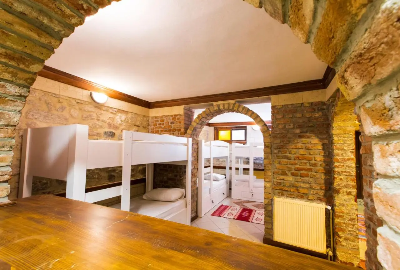 Cheers Vintage Hostel