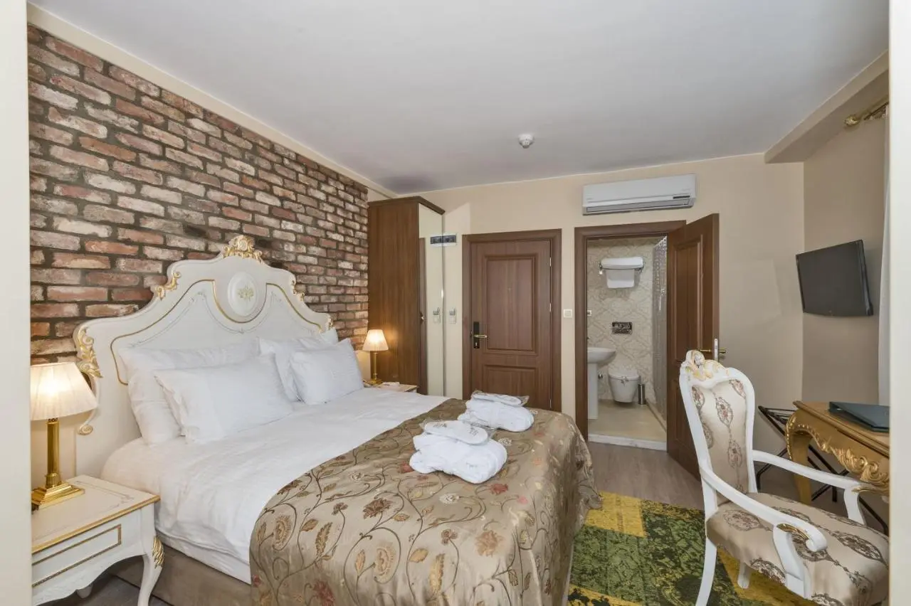 By Murat Royal Hotel Galata