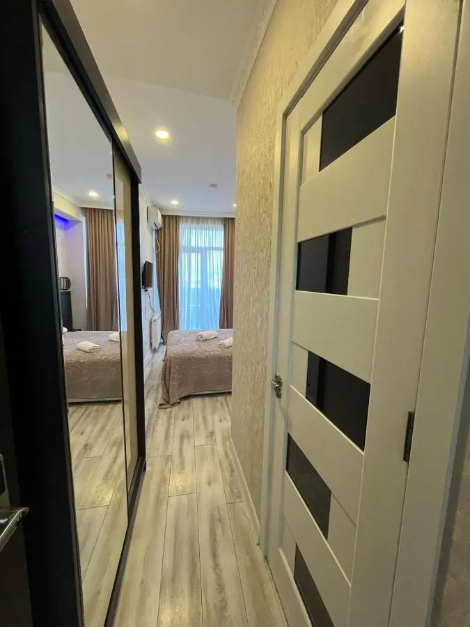 Luxury 6BR 240sqm Apartment in Vere Tower Perfect for Groups in Tbilisi