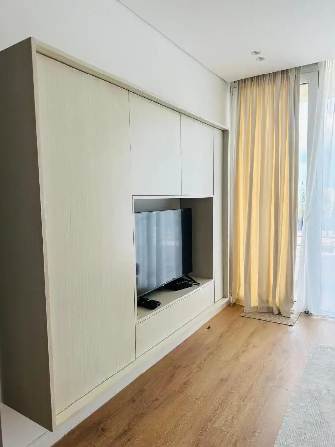Madalin Seaside Apartment