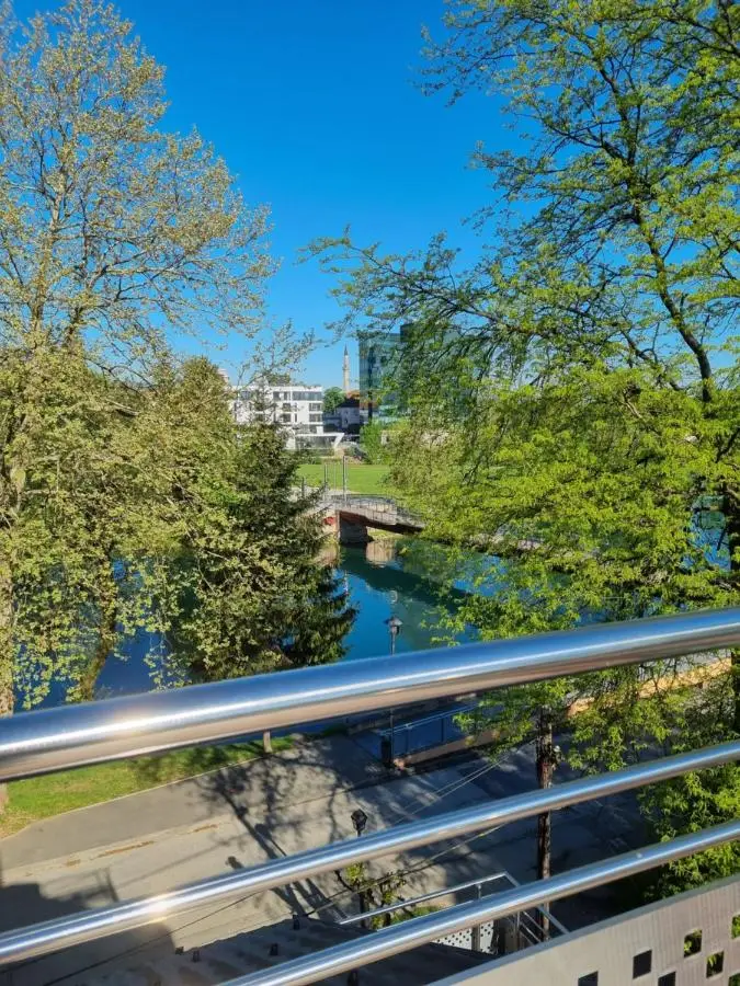 City Bridge Guest House