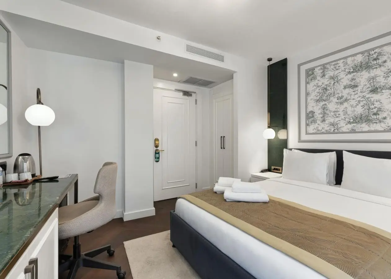 Pera Rasso Hotel