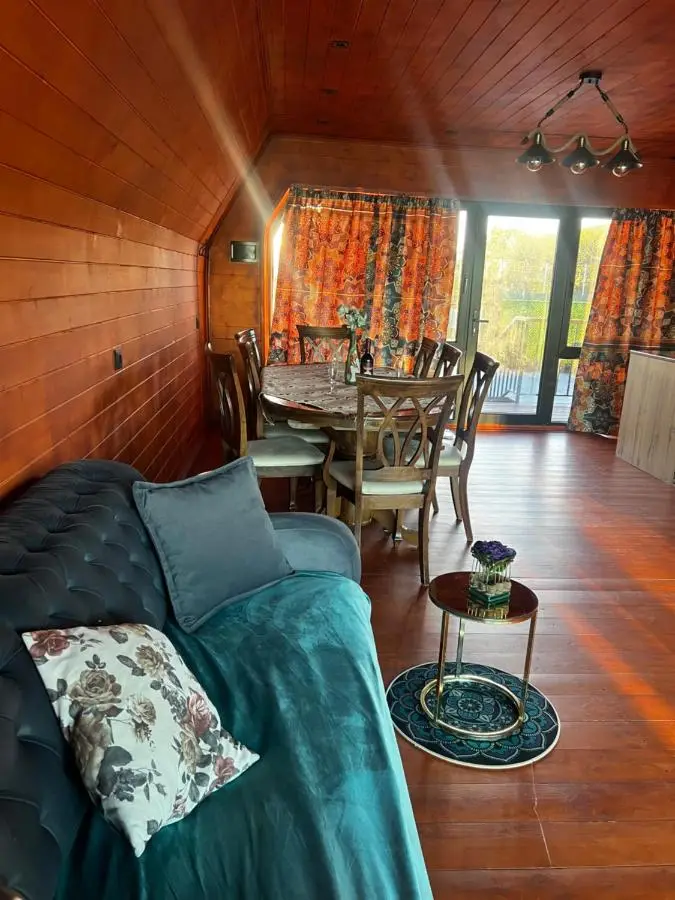 Nakas cottage