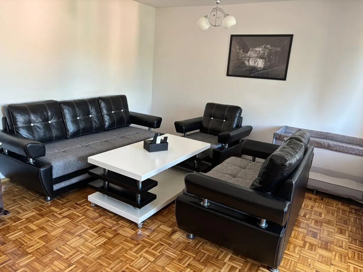 Apartment Adi