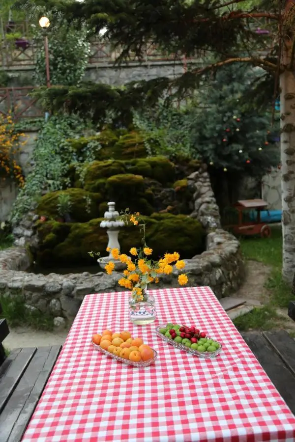 ABANT DORT MEVSİM KONAĞI HOSTEL