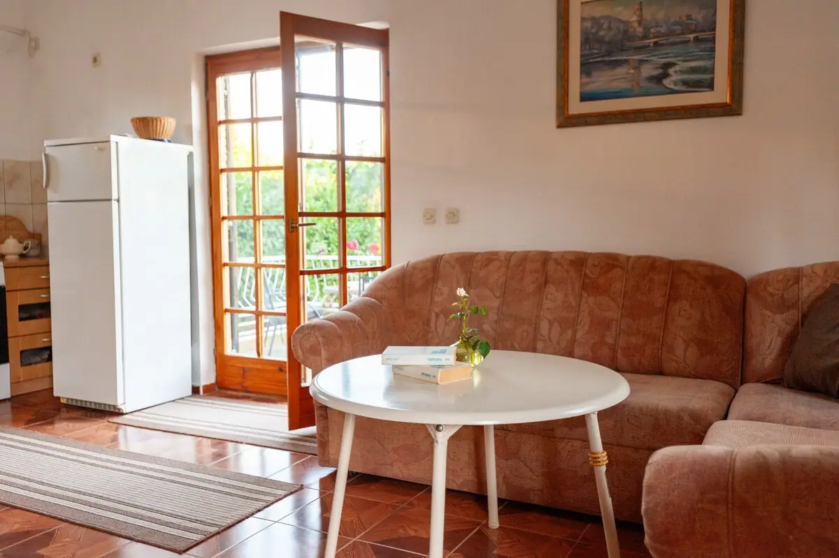 Holiday Home Fig 2