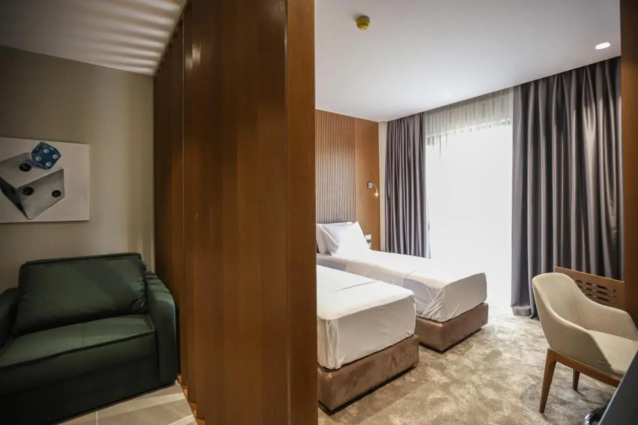Urbanin Apartment & Hotel