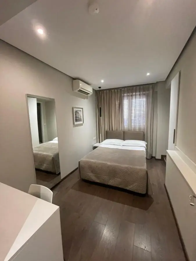 Hotel Oresti Center