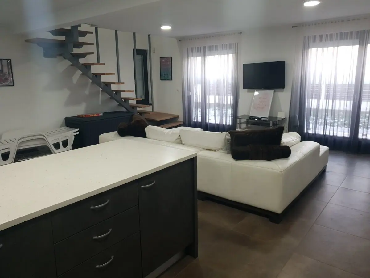 Villa Arkado - 3-bedroom villa with outdoor pool