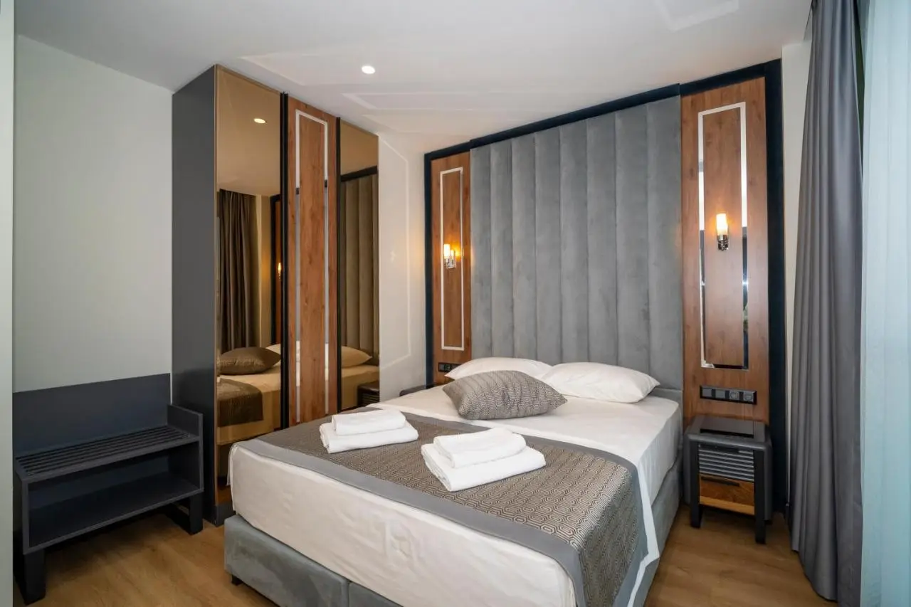Rusel Park Residence