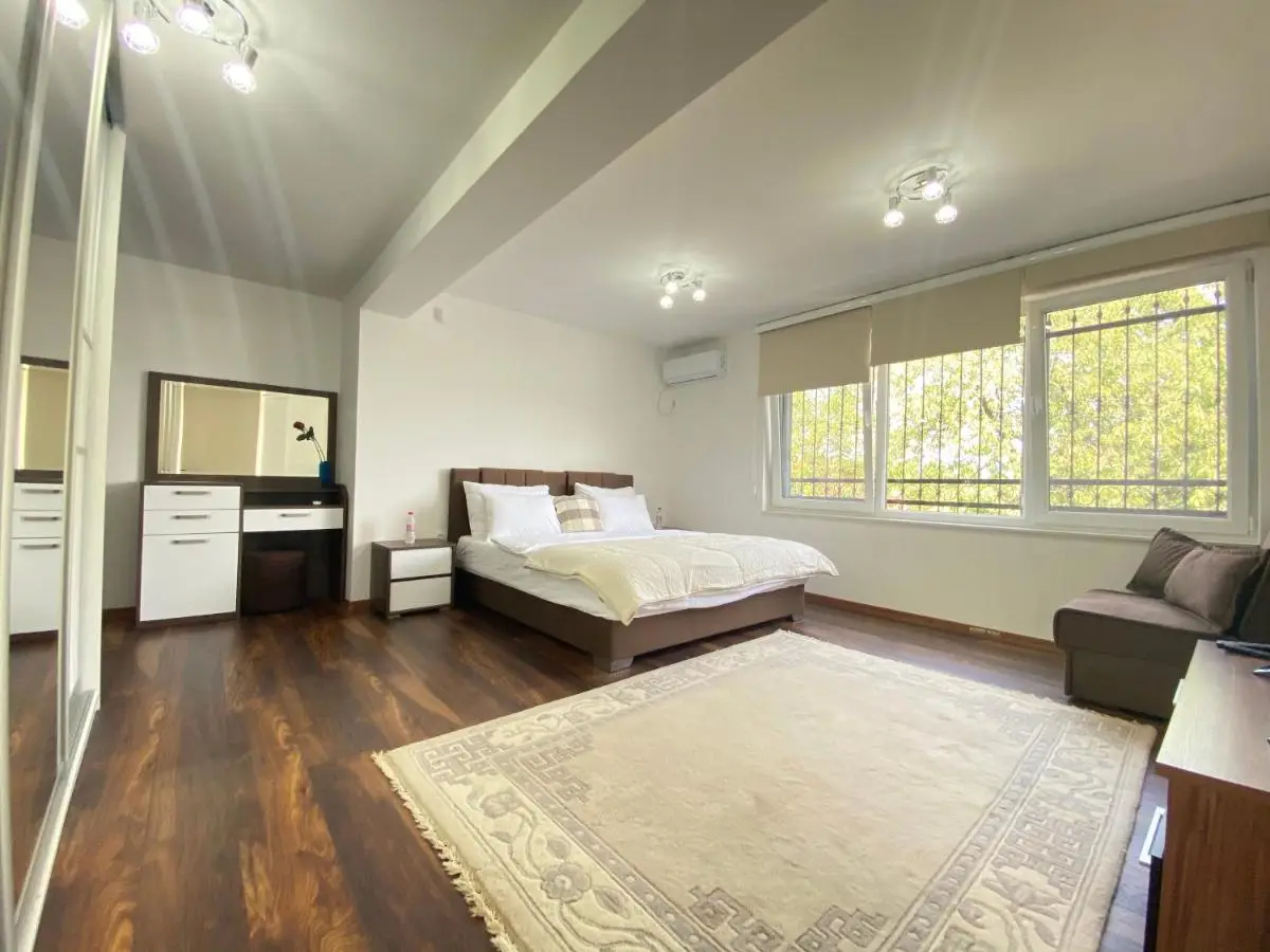 Al Qasr Luxury Villas