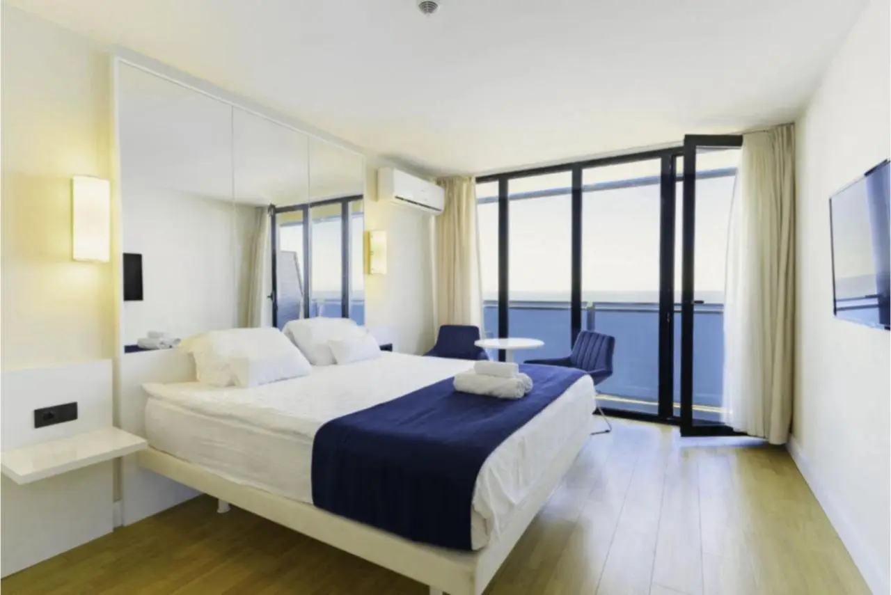 Spectacular Sea View Aparthotel In Orbi City Batumi