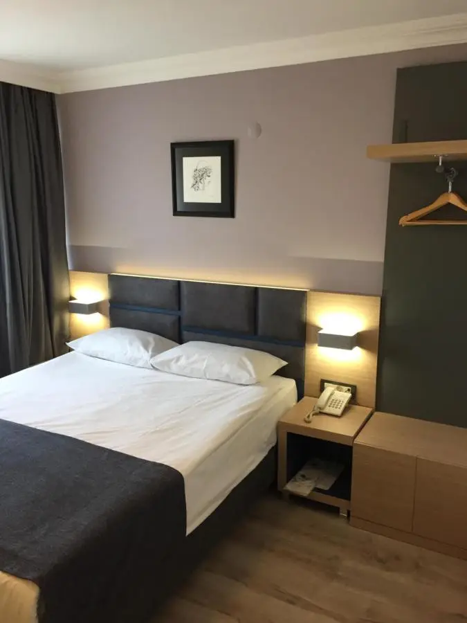 Helen Hotel