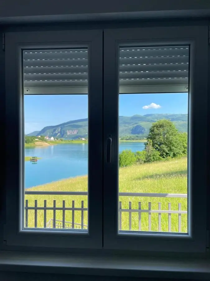 Apartmani Mia