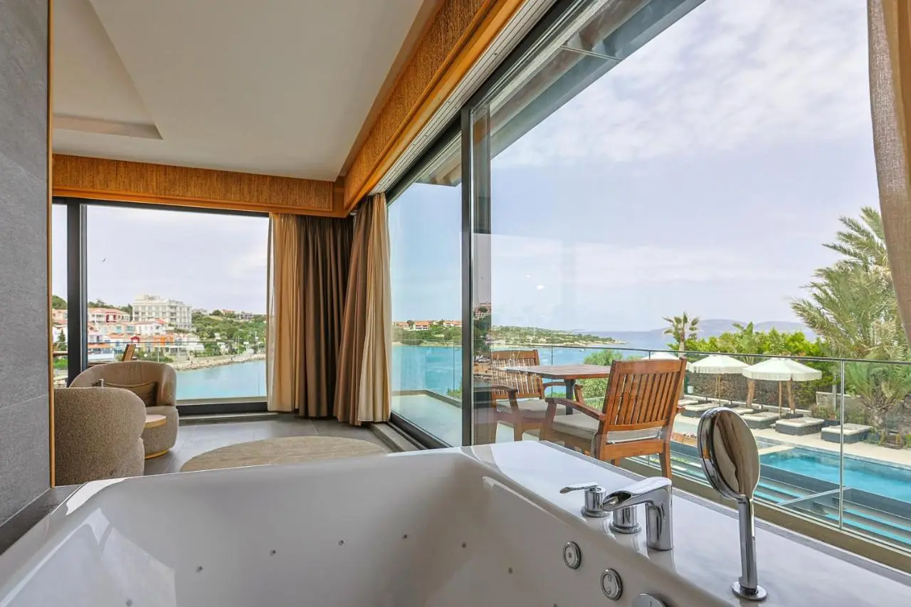 Cesme Sarezya Luxury Boutique Hotel