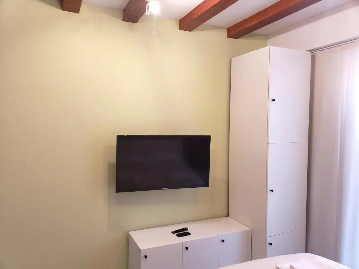 REDCO FOUR SEASONS IN NEW GUDAURI 302