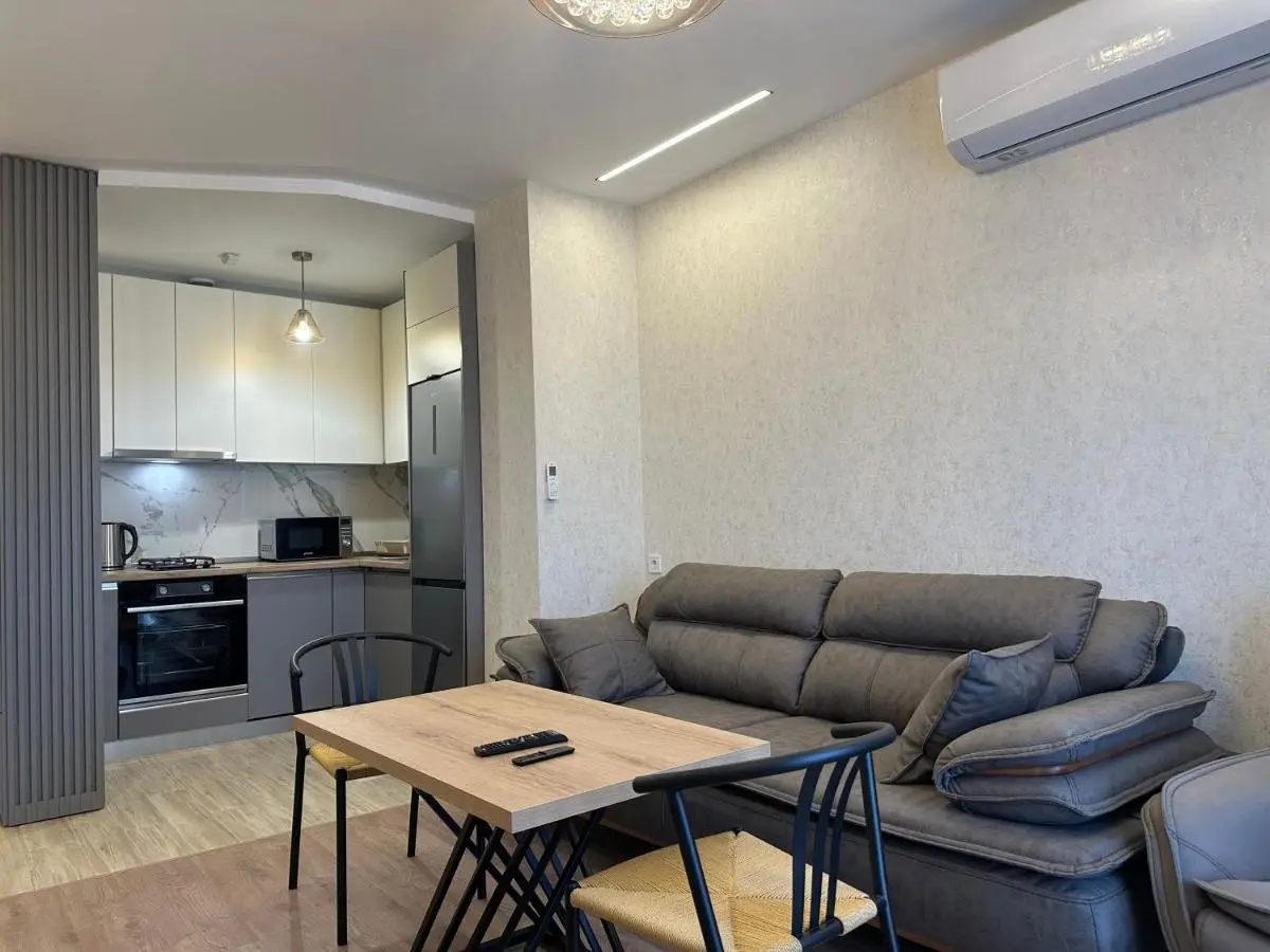 Grand Beach Apartments