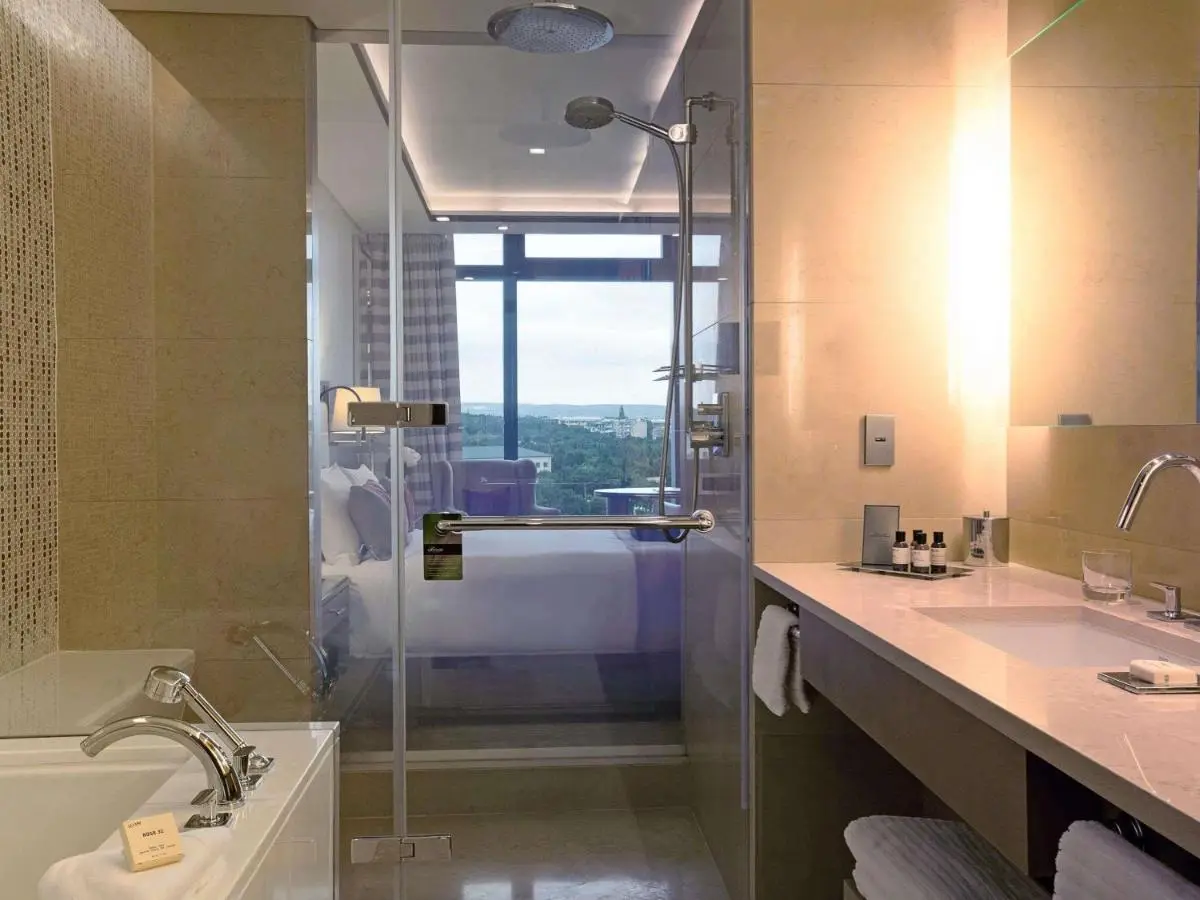 Fairmont Baku, Flame Towers