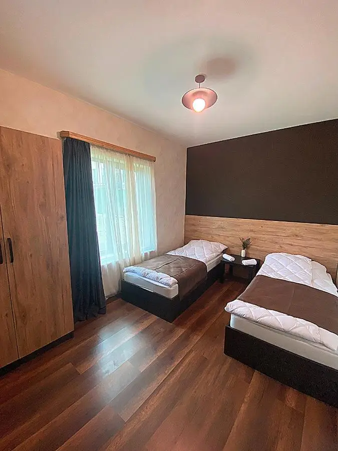 TwinSide Chalet Bakuriani