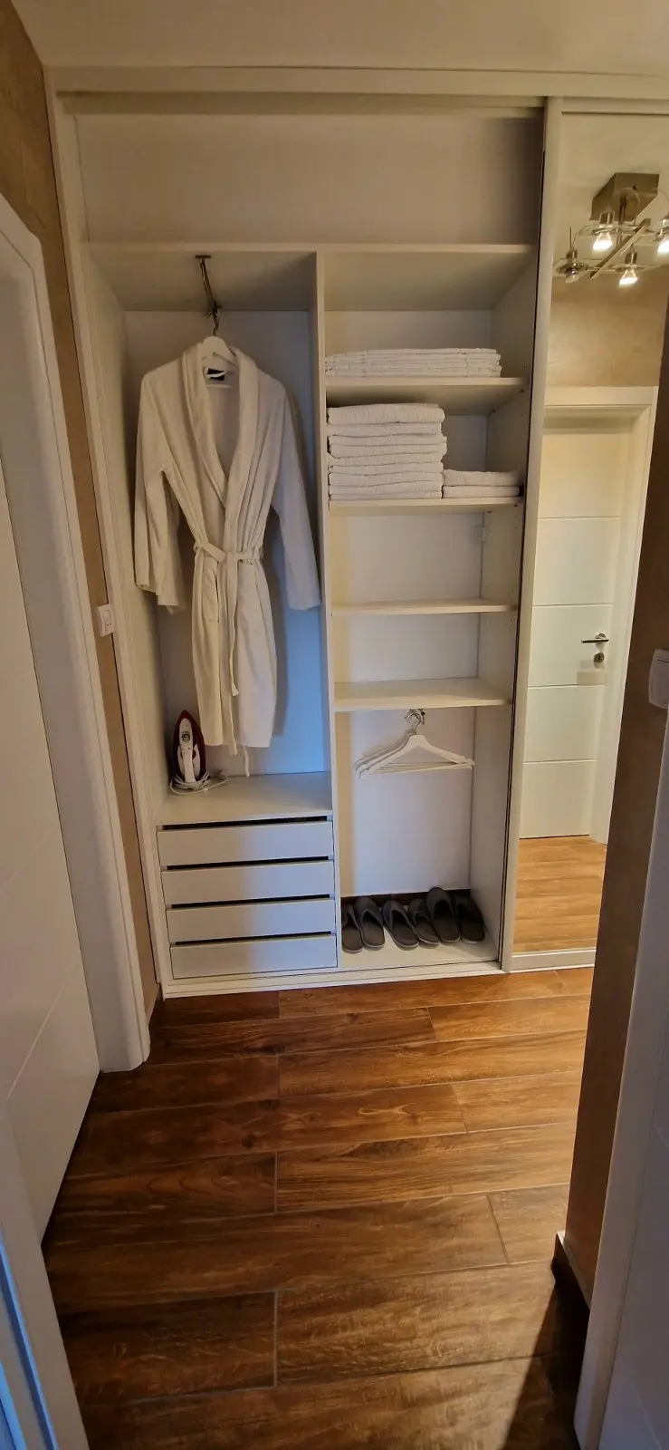Elegantly furnished apartment - Andreas
